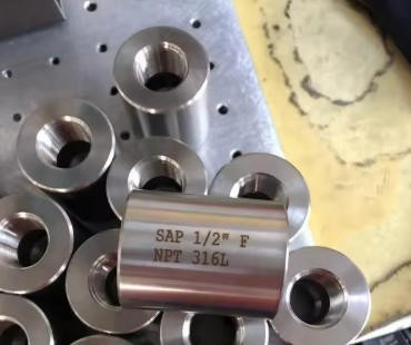 1500 # Fòje Fòje Fitting Socket Weld Coupling Nerjaveèi asye Fittings ASME B16.11